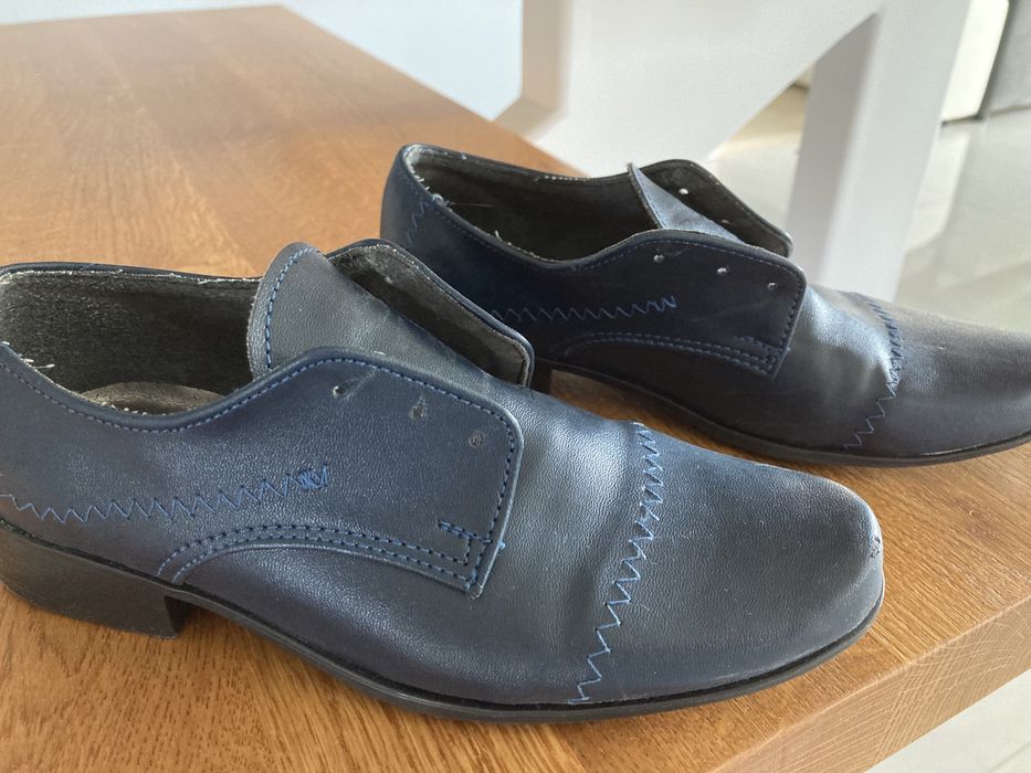 Pantofle dla chlopca o rozmiarze 29