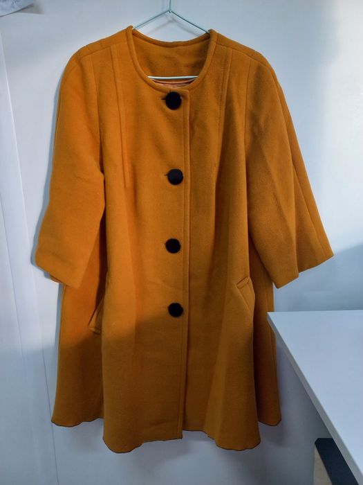 Вещи новое и в хорошем состоянии.