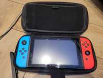 Konsola Nintendo Switch + 4 pełne gry!