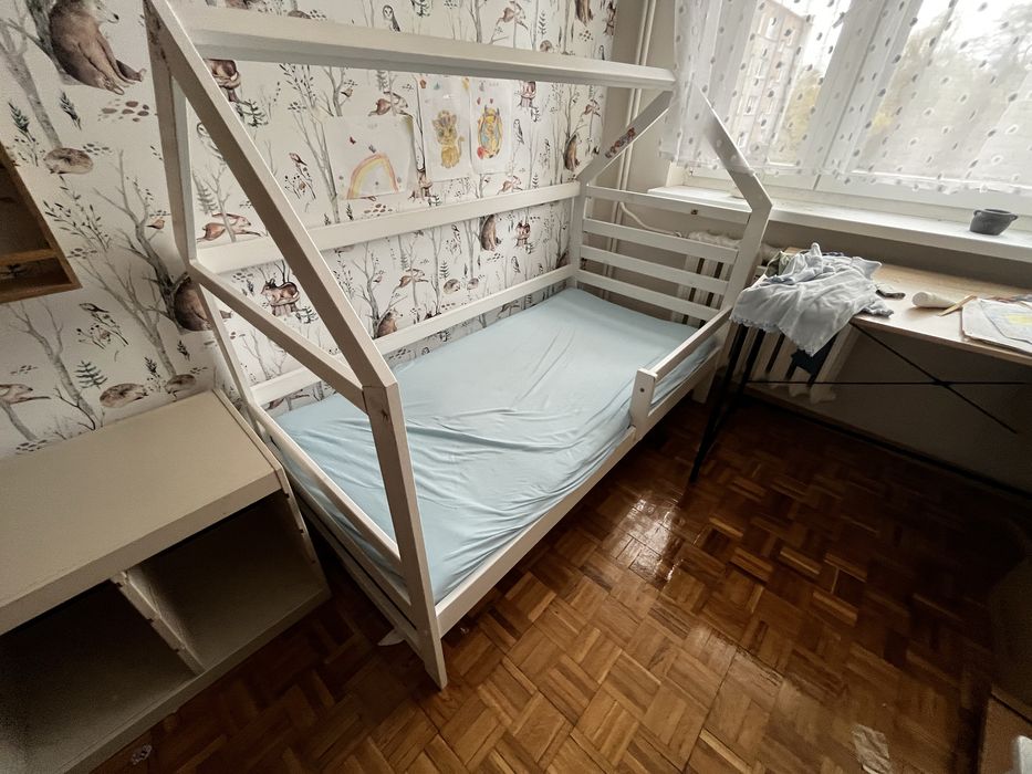 Lozko dzieciece typu domek