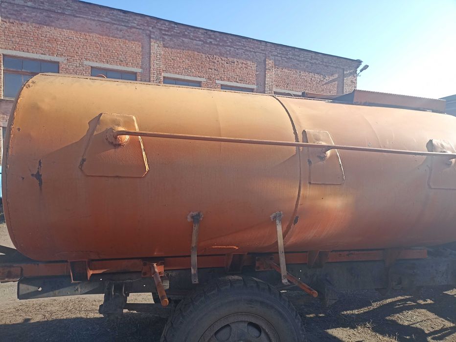 Продам бочку б/в об*єм 6,5 куб.м.