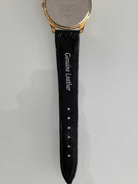 Relógio Citizen Quartz 1112-BO11O8M, base metal, resistente à água