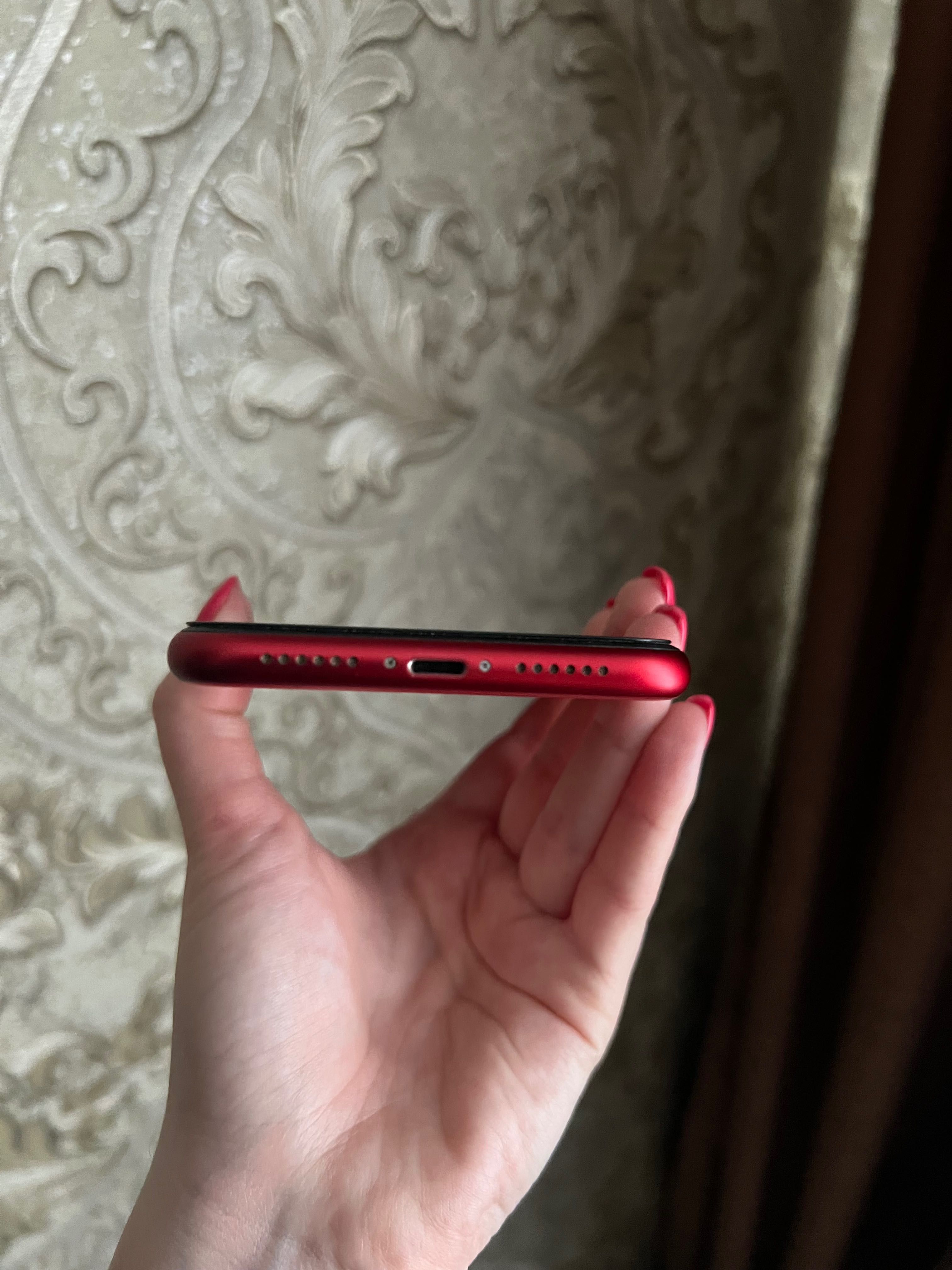 IPhone 11(червоний) без гарантії