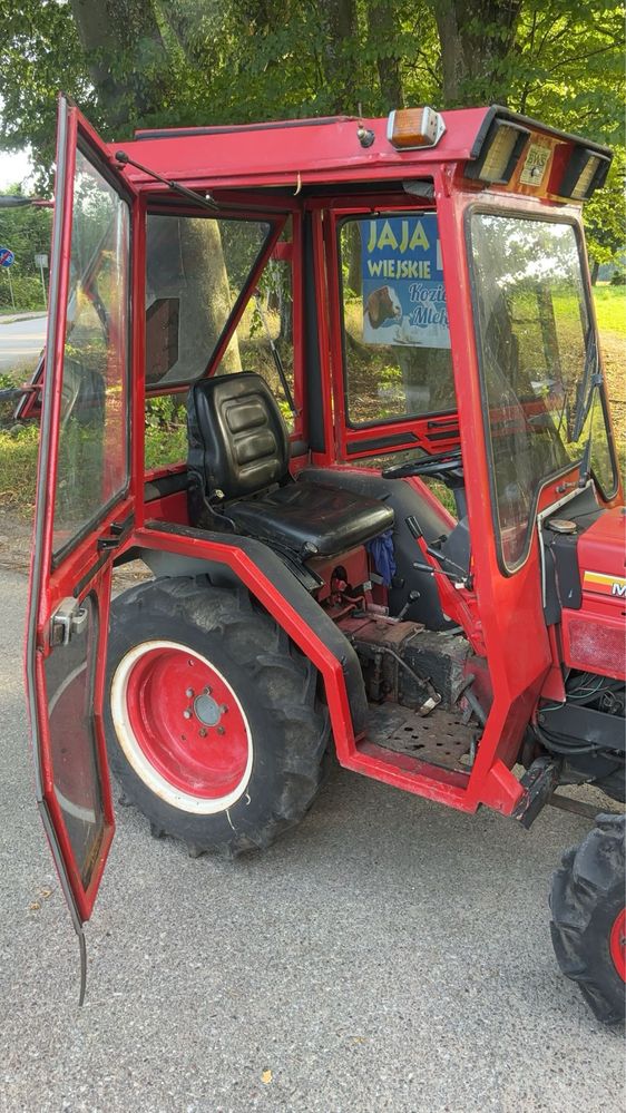 Mini Traktorek mitshubishi mt180HD