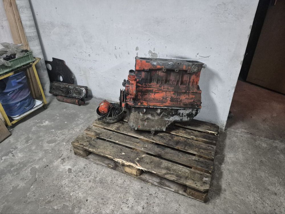 Silnik od MTZ 82