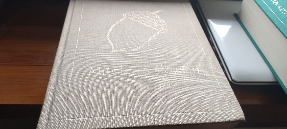 Mitologia Słowiańska, Księga Ruty i Księga Tura; Czesław Białczyński