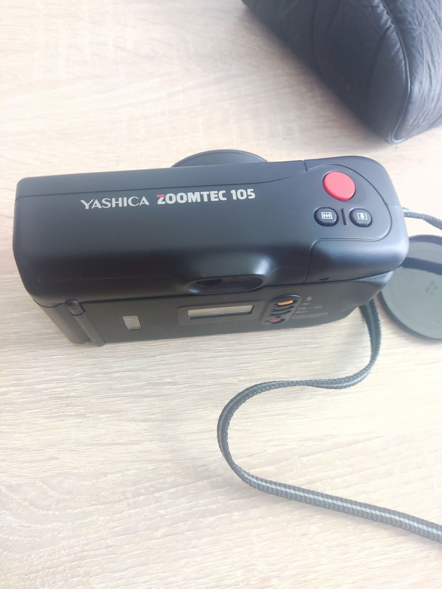 Фотоапарат YASNICA ZOOMTEC 105(Made in Japan)