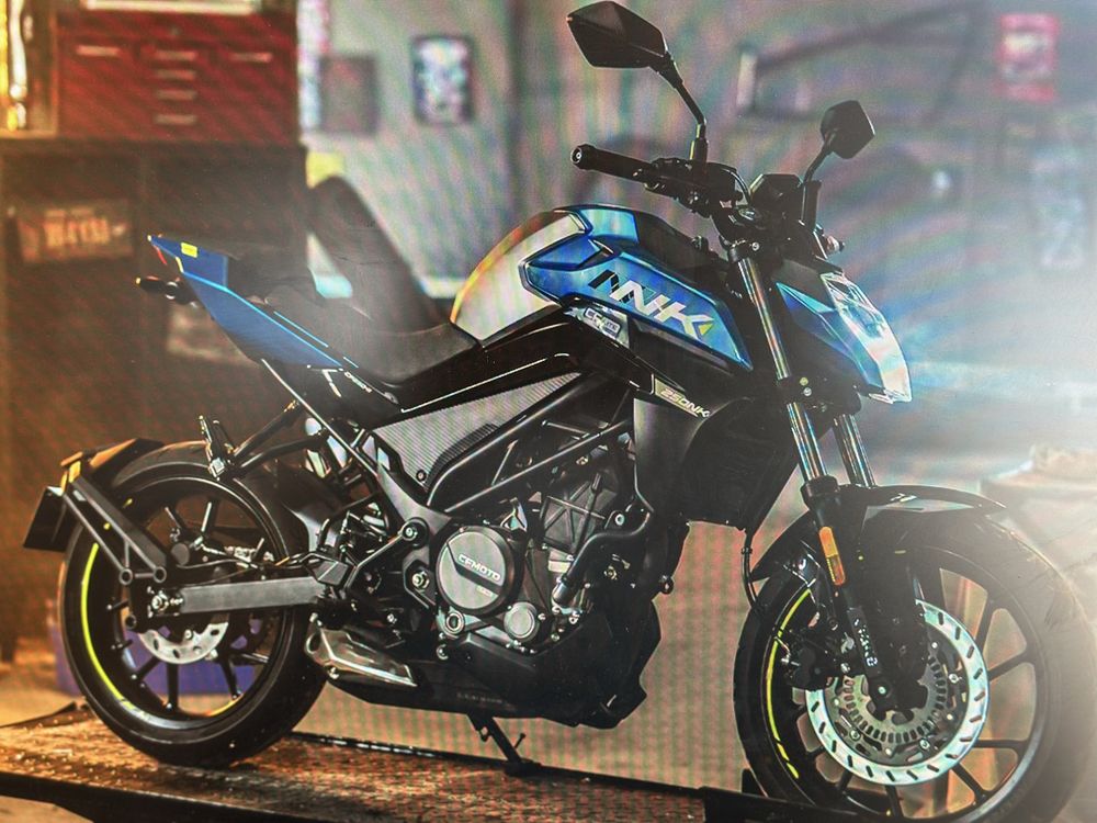 Мотоцикл CFMOTO 675SR-R