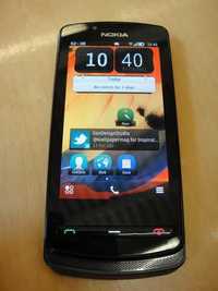 Телефон Nokia 700