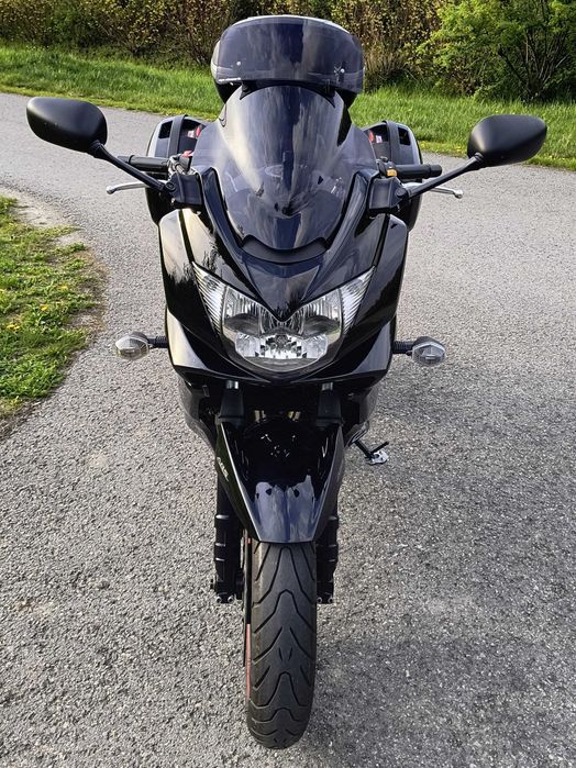 Suzuki Bandit 1250 GT turystyk Bezwypadkowy ABS Kufry Dodatki