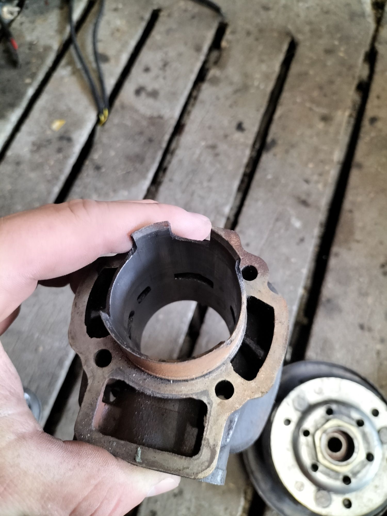 Cylinder,tłok,pierścienie ciecz,lc Gilera Runner Sp,Piaggio nrg