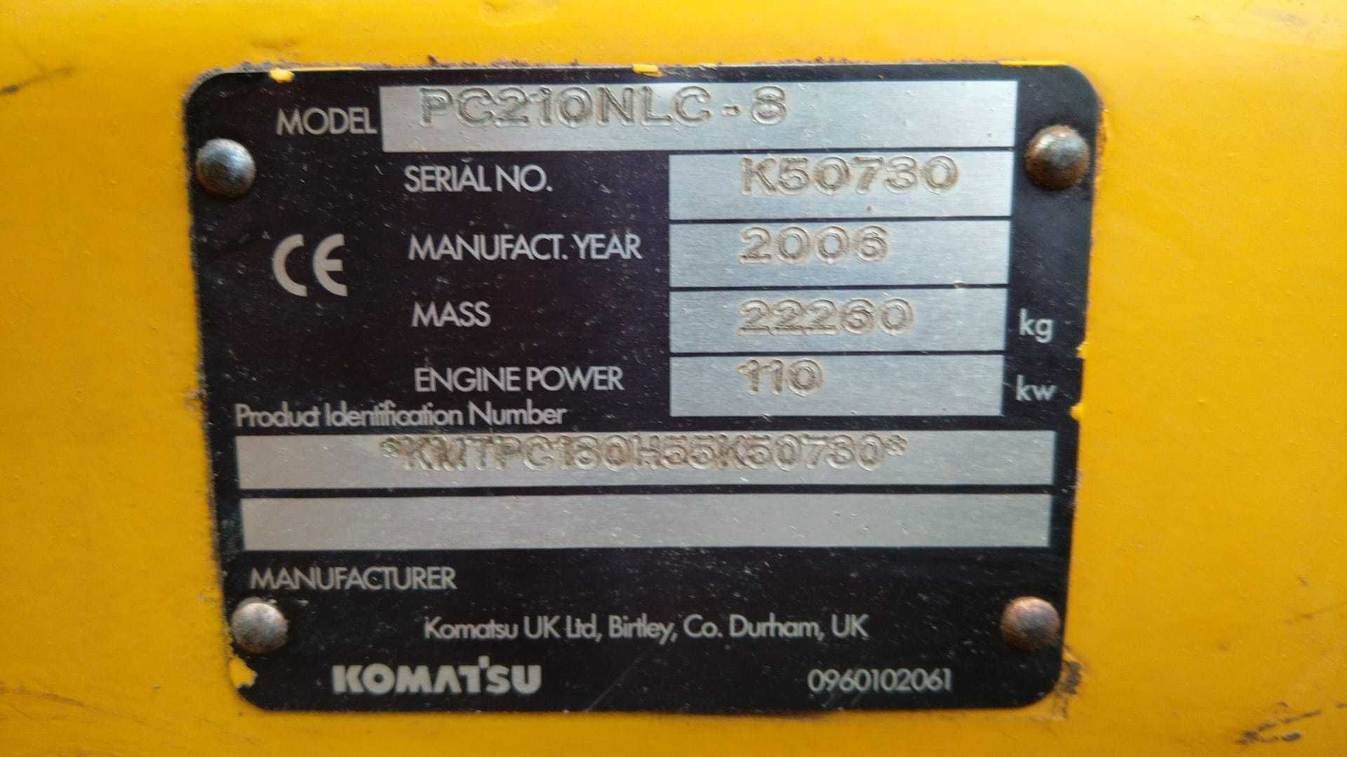 Mini giratória escavadora KOMATSU PC210