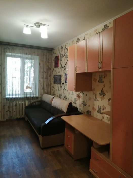 Продаю 3к/2/3  ул. Космонавтов