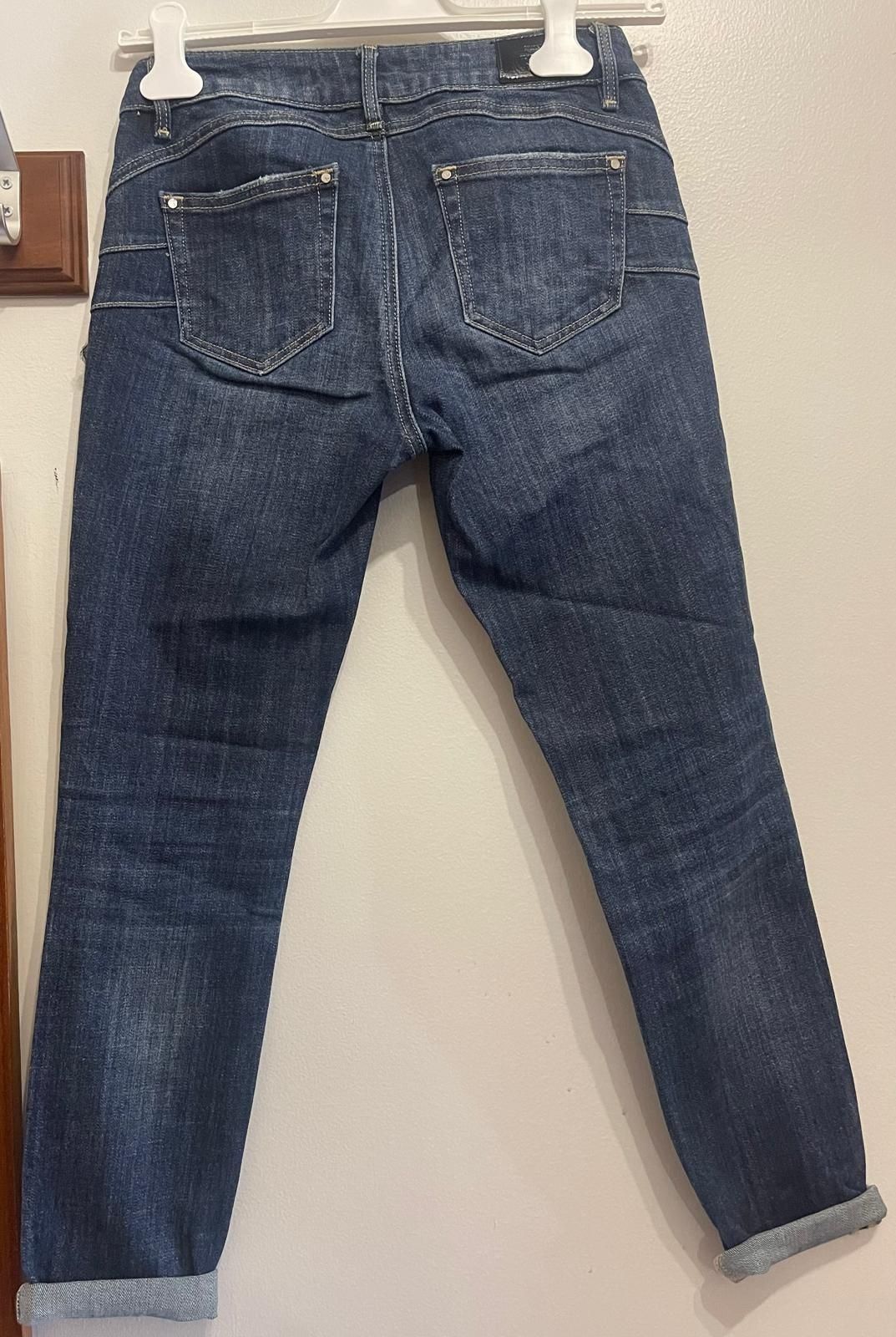 Jeans Fracomina com apliques e brilhantes