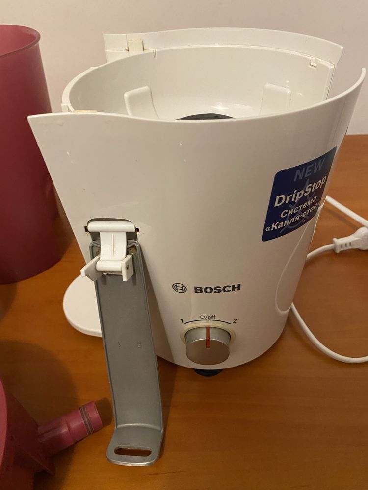 Sokowirówka Bosch MES25C0