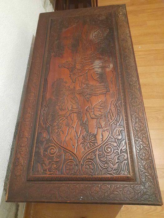 Vários móveis 1 arca 1 sapateira