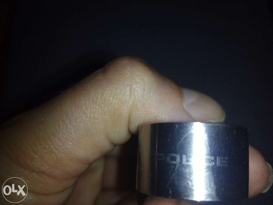 Anel Police unisexo como novo