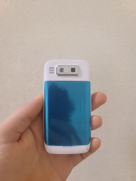 Корпус мобільного телефона Nokia E72