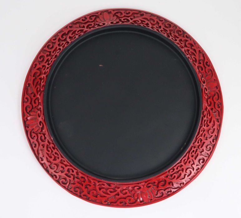 Prato da China Laca Cinnabar - 24,5 cm