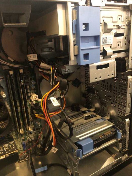 Komputer  Dell – i7/ 16GB RAM / GTX 1650 / SSD + HDD– Gotowy do pracy!