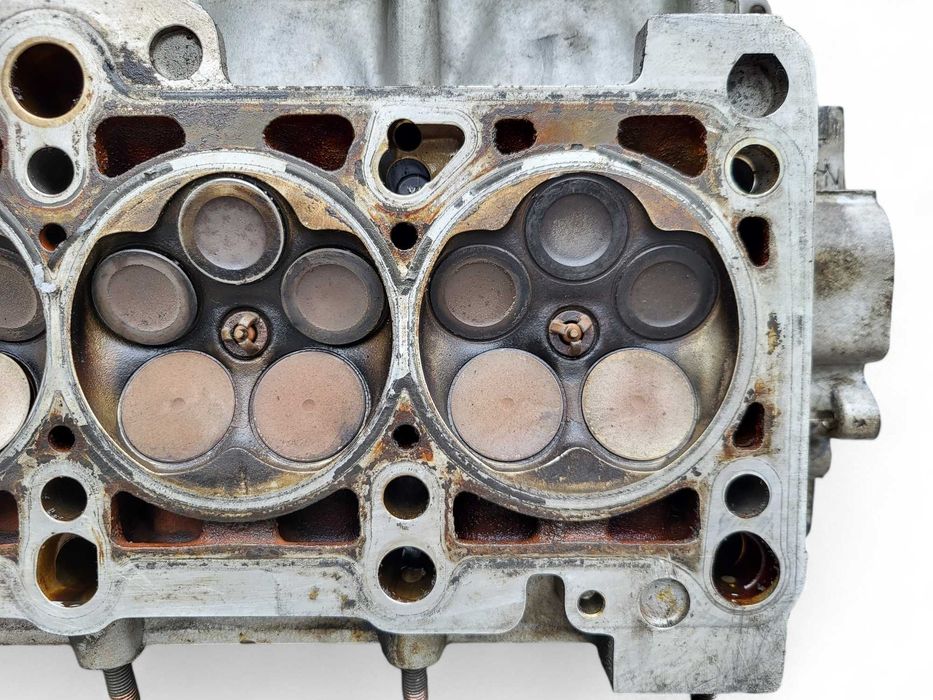 ГБЦ головка блока Audi A4 B5 A6 C5 VW Passat B5 Skoda Octavia 1.8
