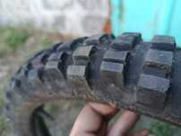 Покрышка с камерой r16 2.75