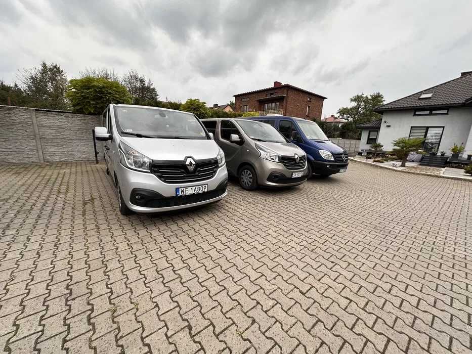 Wypożyczalnia Busów 9 osobowych Renault Trafic Mercedes Sprinter