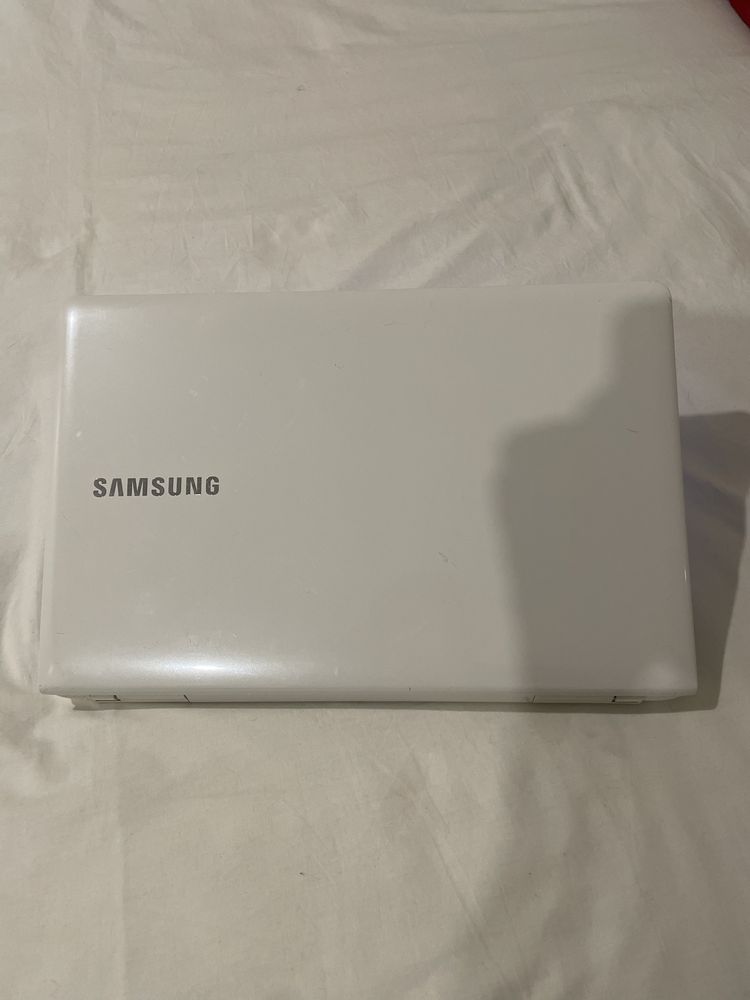 Portatil Samsung i5