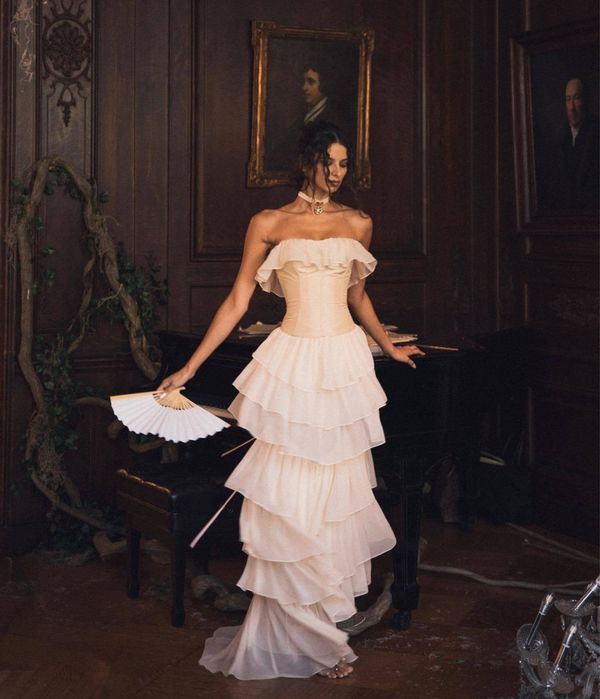 Сукня вечірня з корсетом