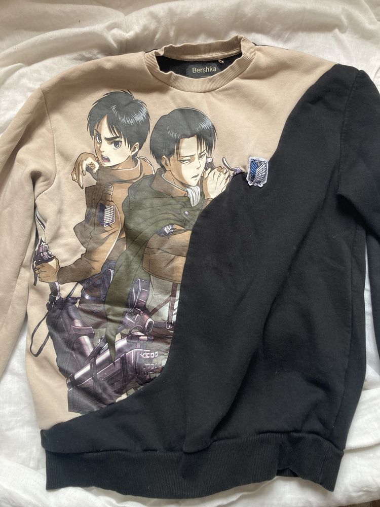 bluza attack on titan