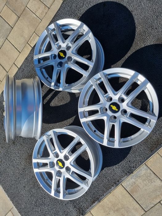 AVEO 15" Nowe Felgi Aluminiowe 5x105 Chevrolet AVEO 2011-obecnie