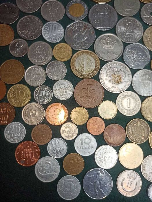 Набір монет світу 100 шт. - без повторів / набір №11