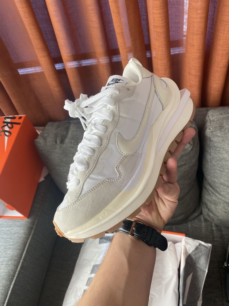 Nike Vaporwaffle Sacai Sail Gum