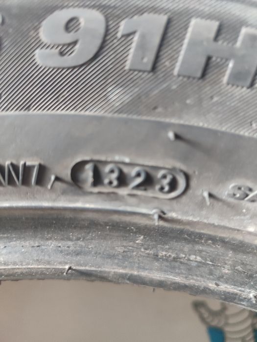 Шини kumho 205 55 r16 зимові 22-23 рік