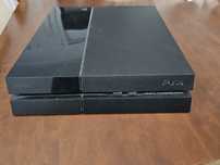 PS4 usada em bom estado