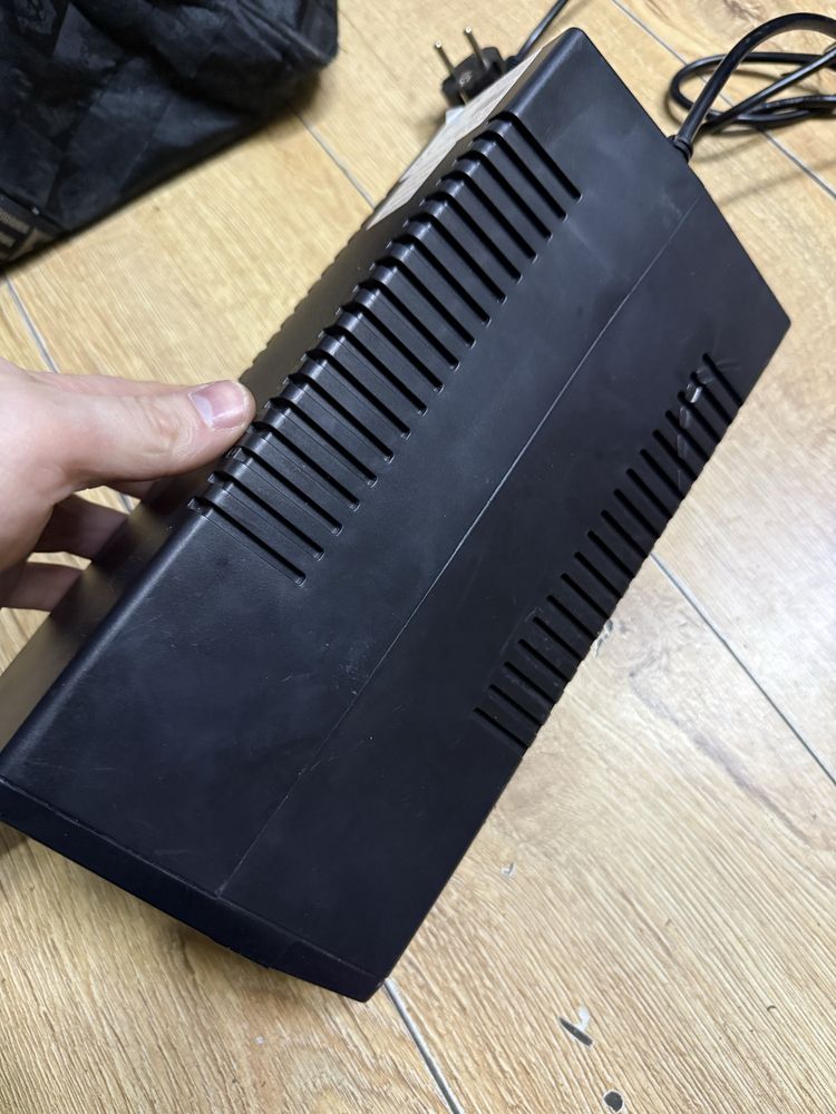 Блок бесперебойного питания Volt Polska MICRO UPS 800