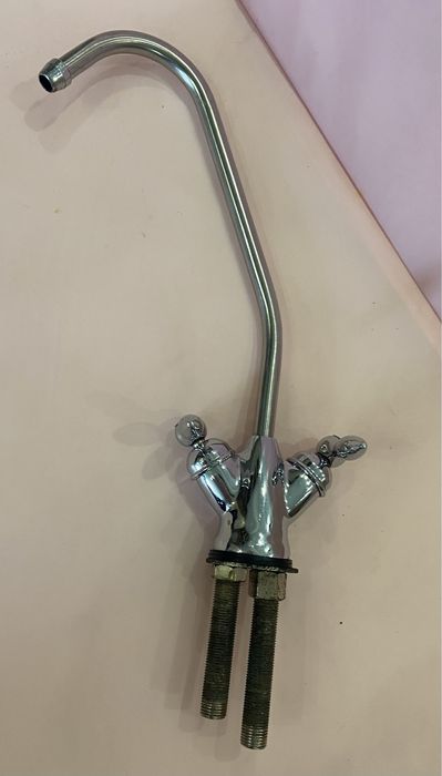 Смеситель кран  для ванной и фильтра воды