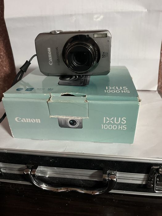 Фотоапарат canon IXUS 1000HS стан нового