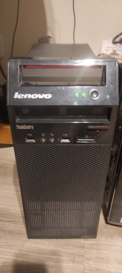 Komputer Lenovo thinkcentre e73