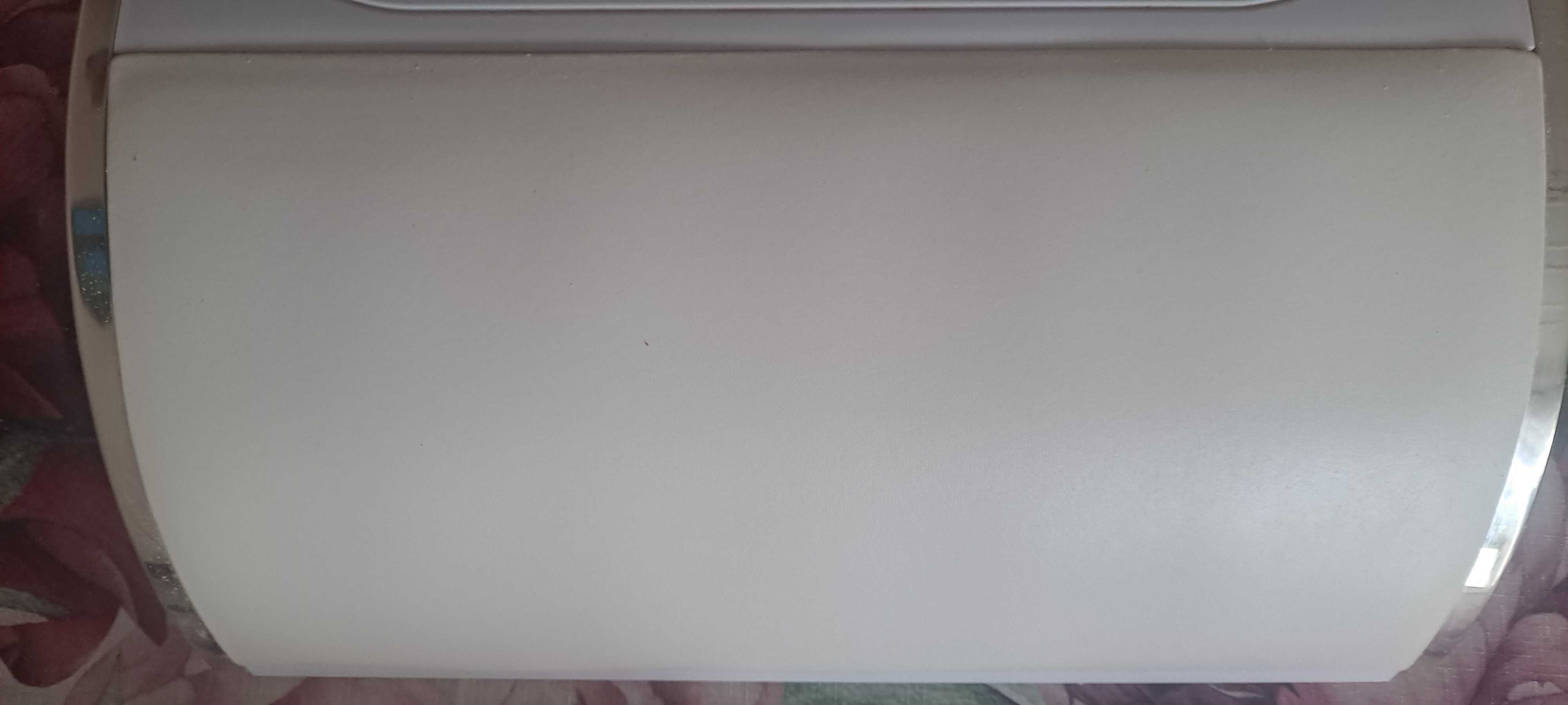 Pochłaniacz pyłu paznokci do manicure CLAVIER