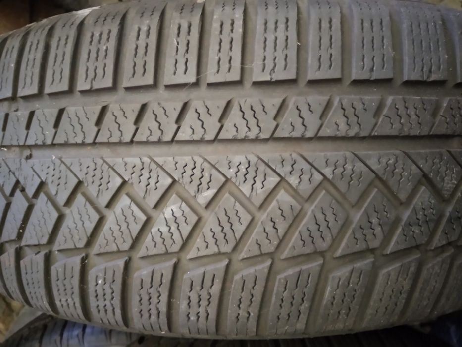 215/55 R17 Continental 2 sztuki zimowe