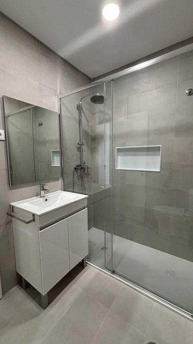 T2 Totalmente Remodelado no Laranjeiro.