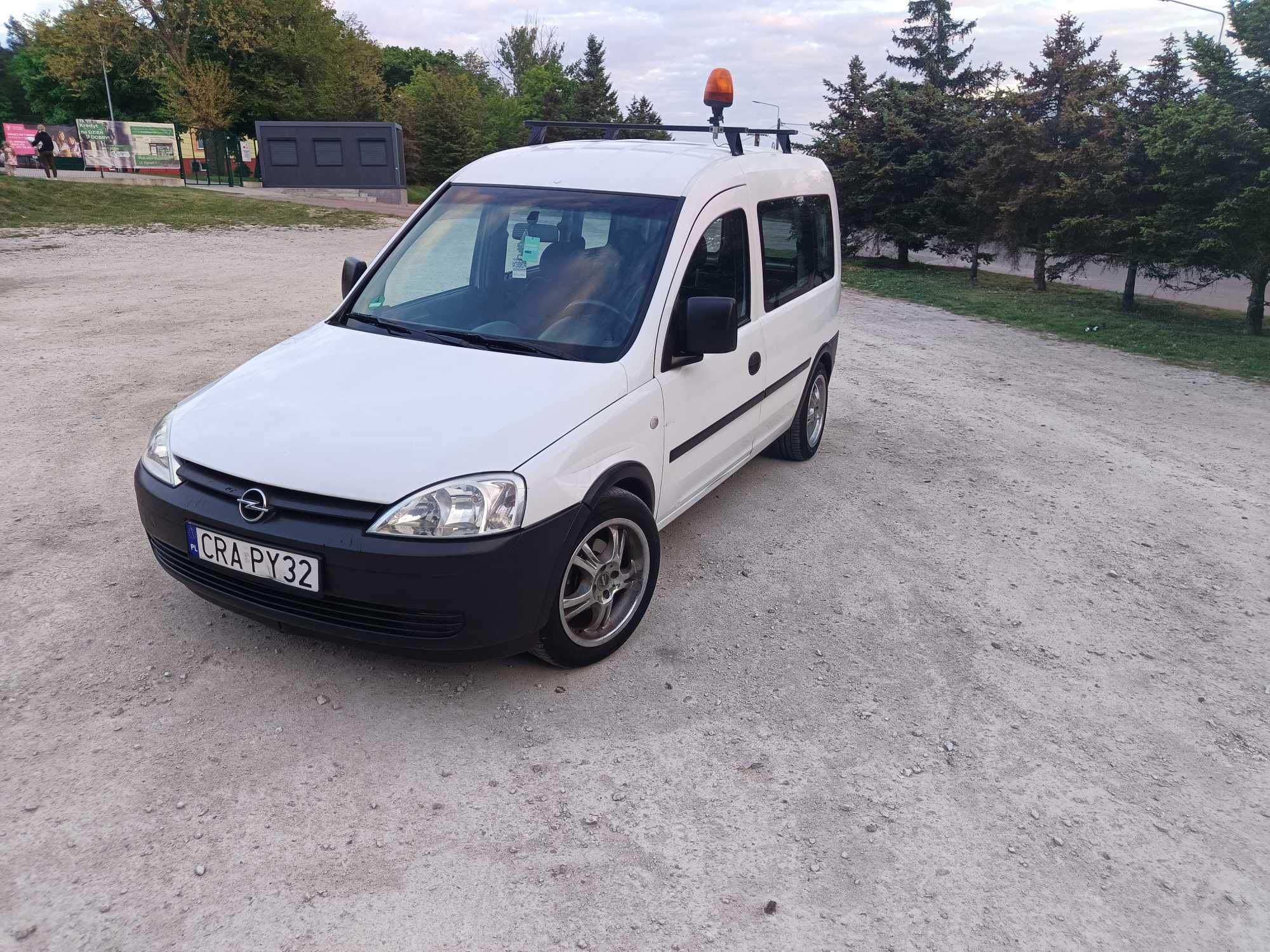 Opel Combo 1.4 benzyna klima