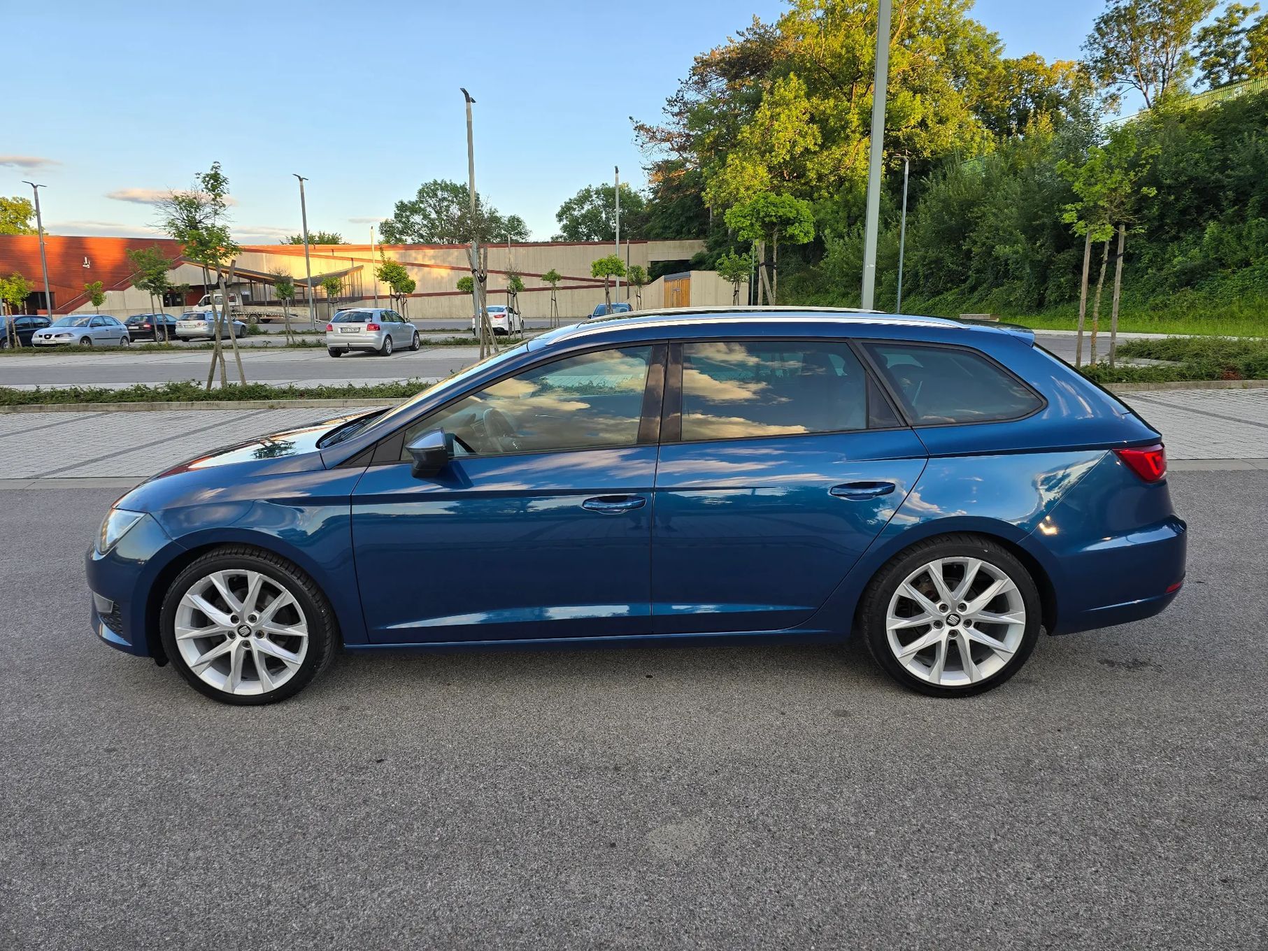 Seat Leon 2.0 TDI 150 km FR 2016 Kamera Full LED Panorama 177.ooo km PIĘKNY !