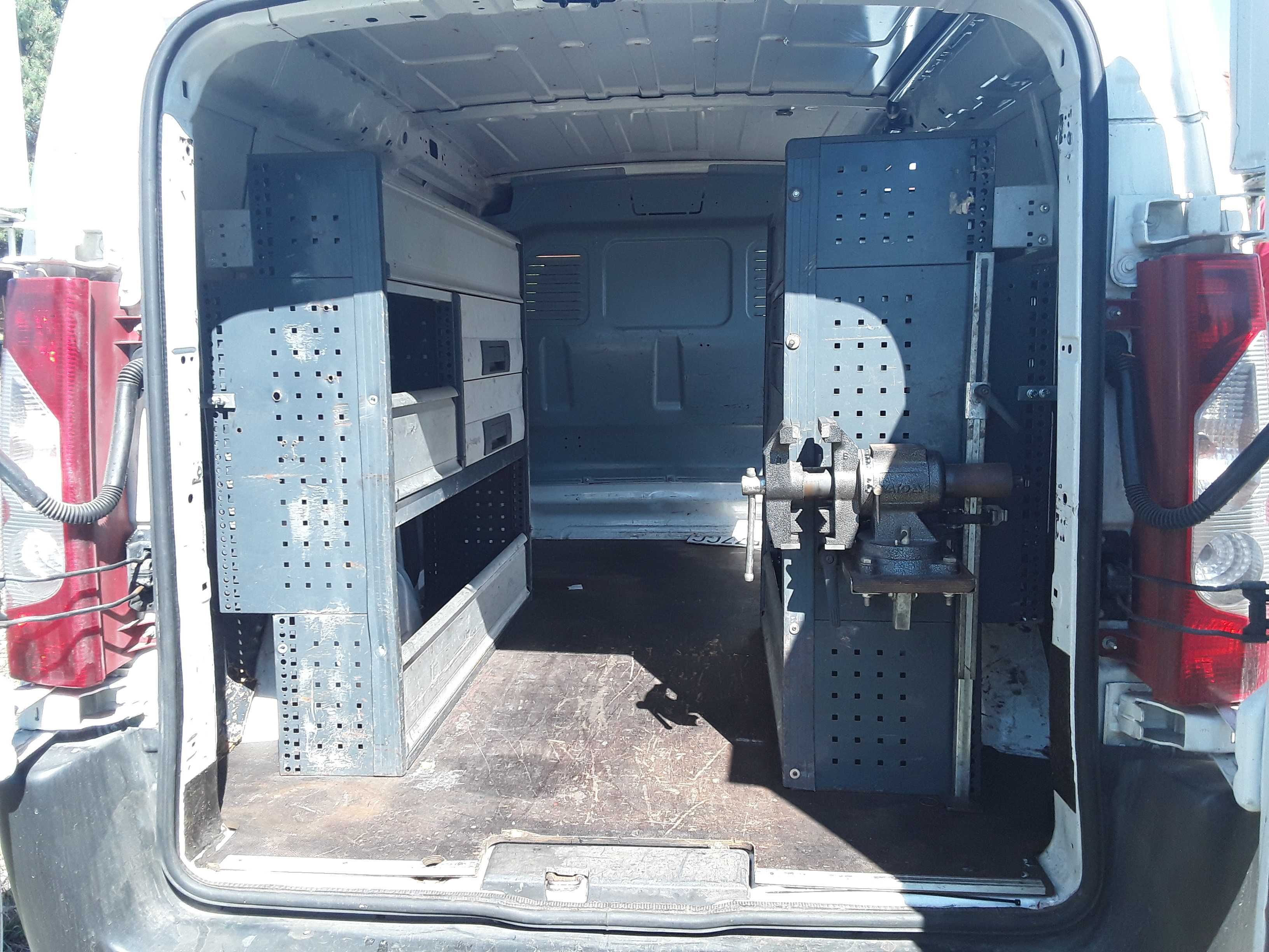 Zabudowa BOTT Scudo/Talento/Expert/Partner/Vito/Traffic/Transporter