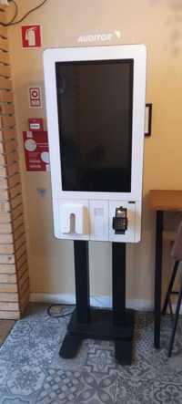 Kiosks self-service for restaurants - MEDIA SQR 2023 | quiosques