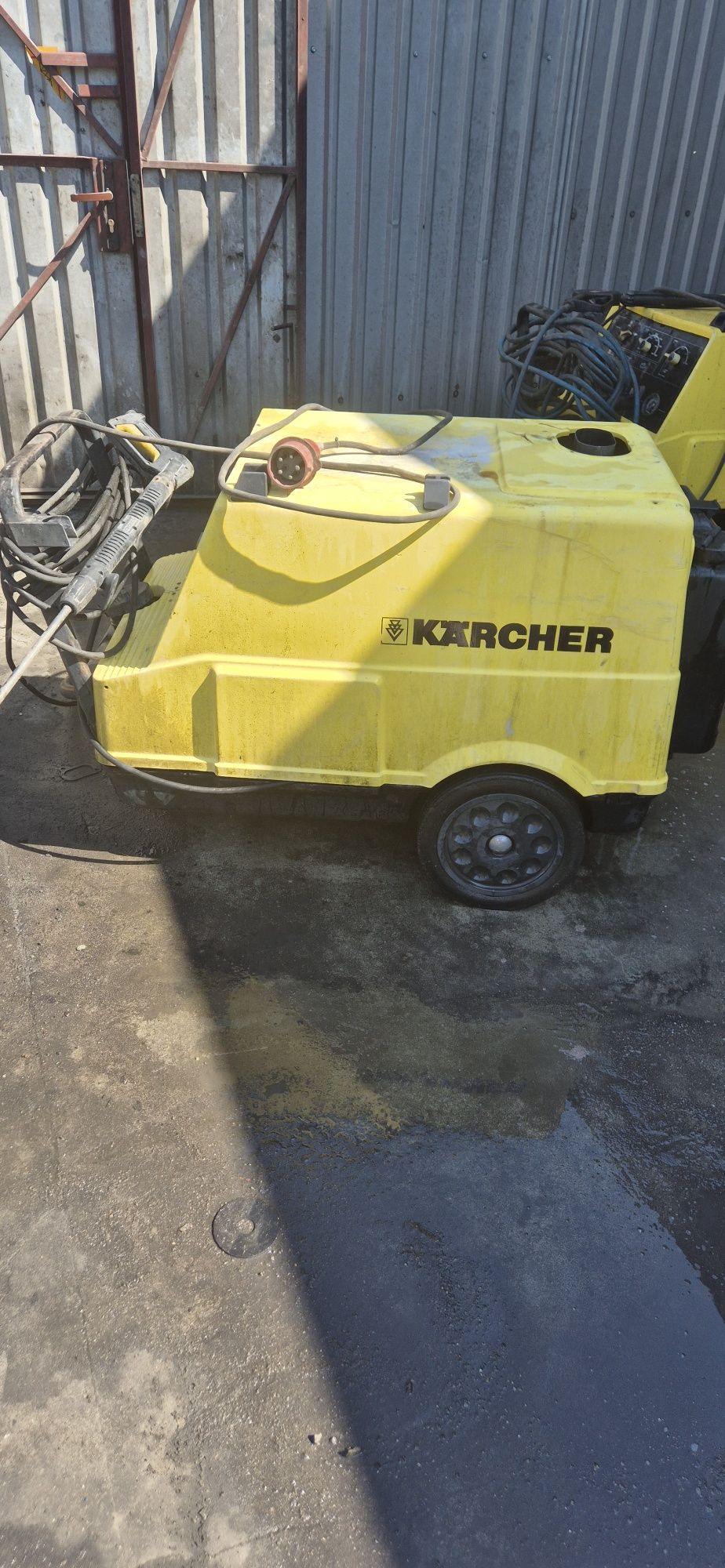 Myjka Karcher hds 890