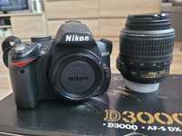 Lustrzanka Nikon D3000 + obiektyw nikkor 18-55 mm