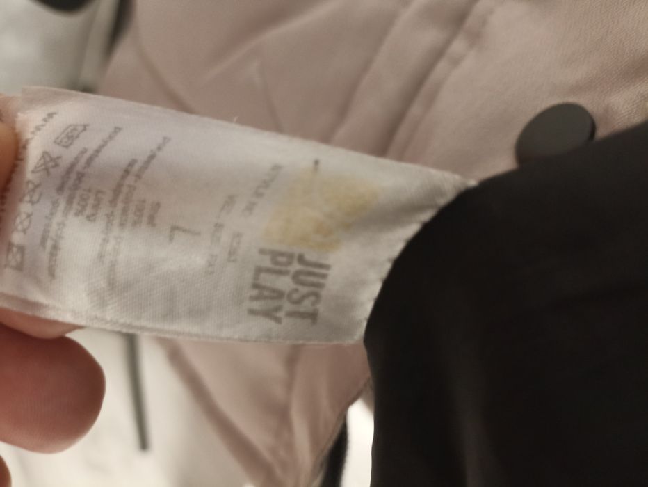 Продам зимнюю женскую куртку