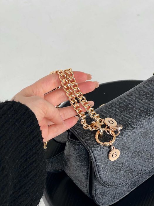 Женская сумка Guess кросс-боди ECO ELEMENTS черный Гесс